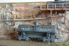 4-Oil-Delivery-to-the-Mine